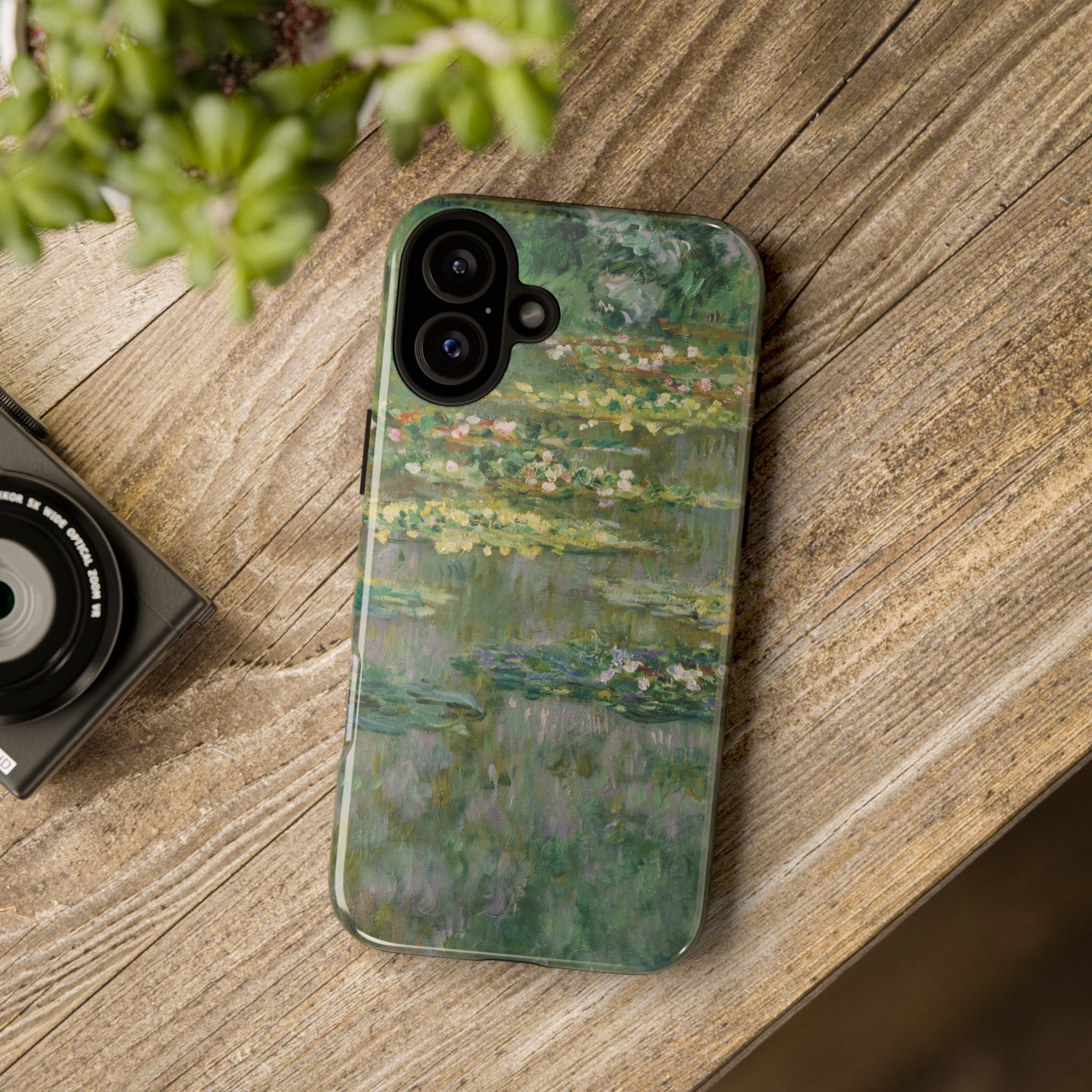 Le Bassin des Nymphéas by Claude Monet - iPhone Tough Case